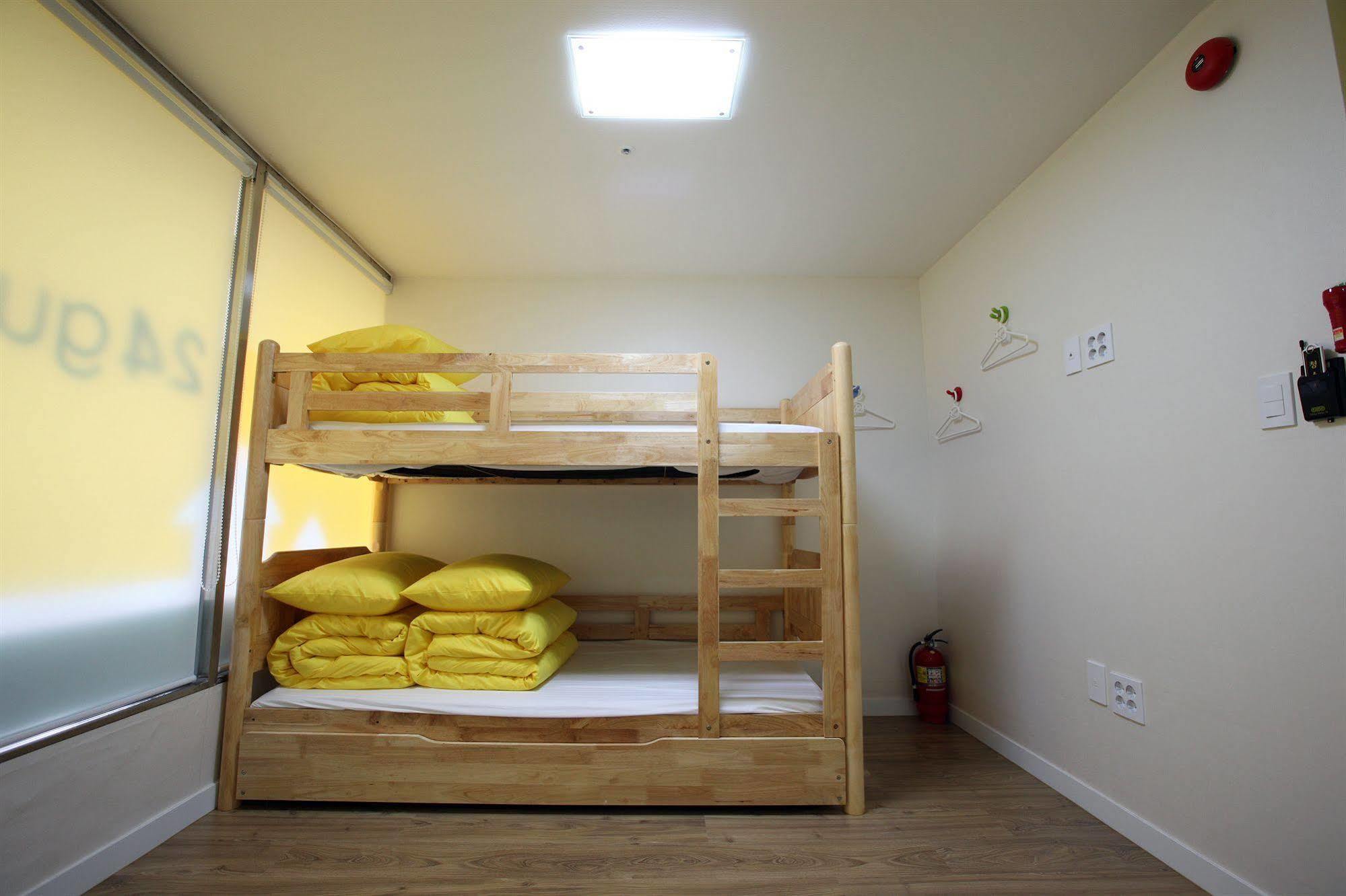 24 Guesthouse Namsan Seoul Ngoại thất bức ảnh