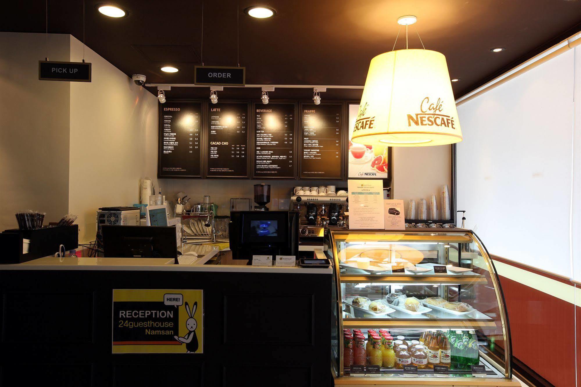 24 Guesthouse Namsan Seoul Ngoại thất bức ảnh